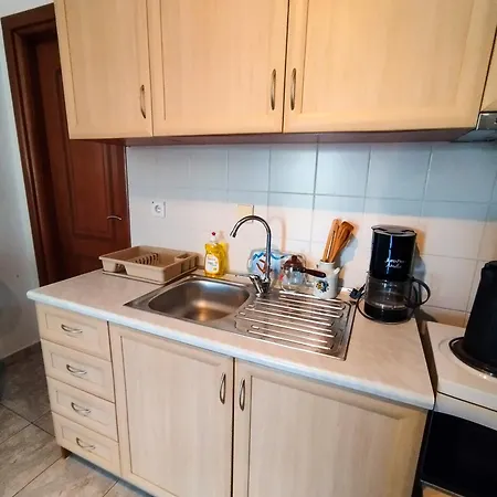 Nefia Apartment Neo Epivates