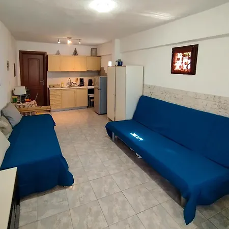 Nefia Apartment